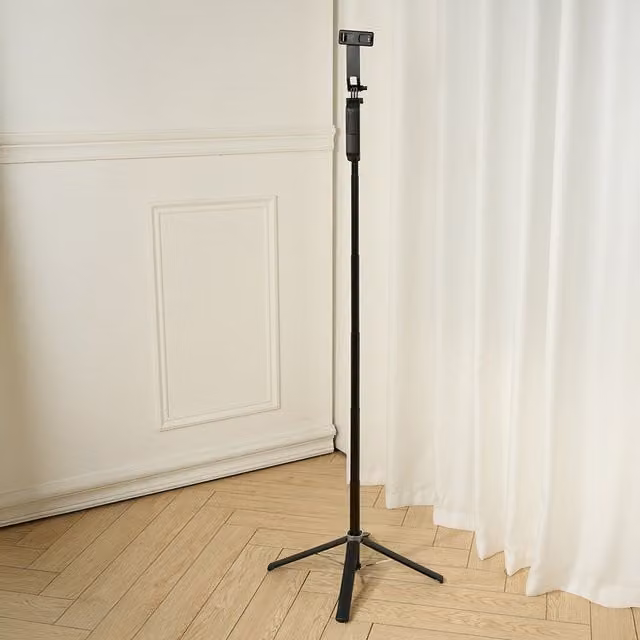 Livingandhome Bluetooth Selfie Stick Tripod with Dual Fill Lights, Black