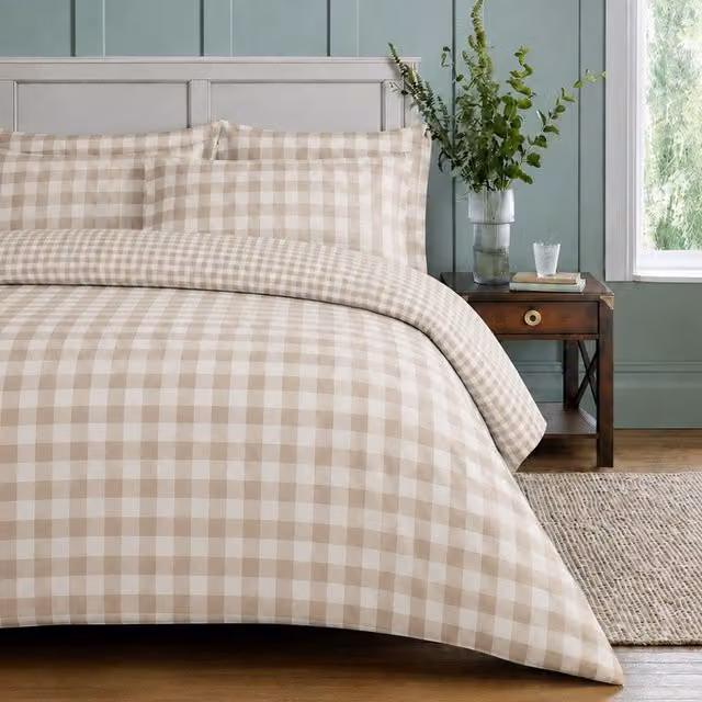 Sweet Dreams Reversible Gingham Check Duvet Cover Set in Beige and Orange, W: 200 cm x H: 200 cm