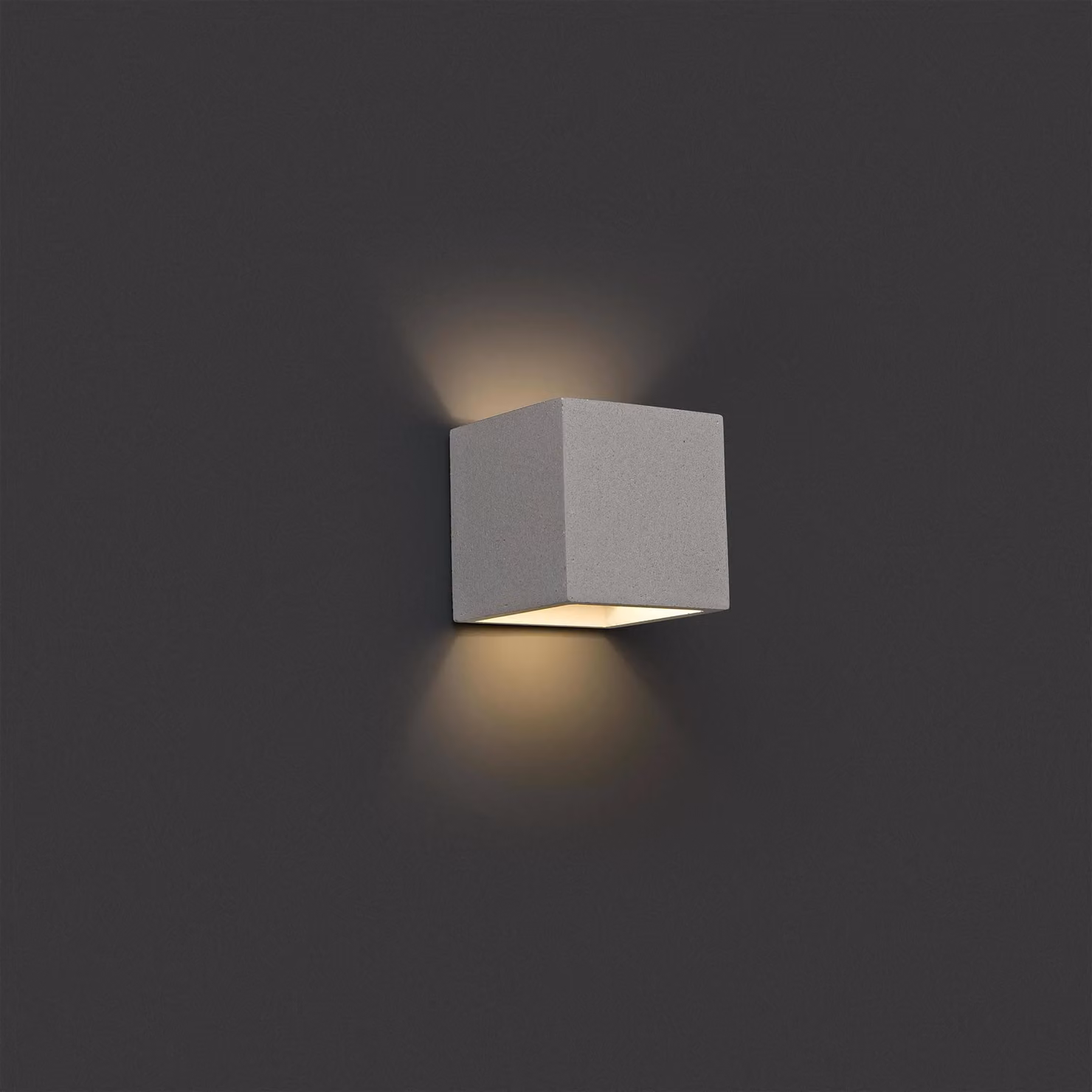 Netlighting Kamen Up & Down Wall Light in Beige with G9 Bulb Compatibility – 2