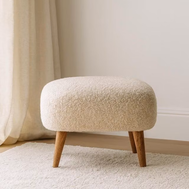 Aosom UK Solid Mango Wood Bouclé Square Footstool in Brown and Beige, W/D/H: 40 x 40 x 35 cm – 1