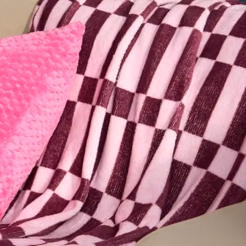 OHS Checked Fleece Throw Blanket in Pink and Red, W/D/H: 125 x 150 cm – 3