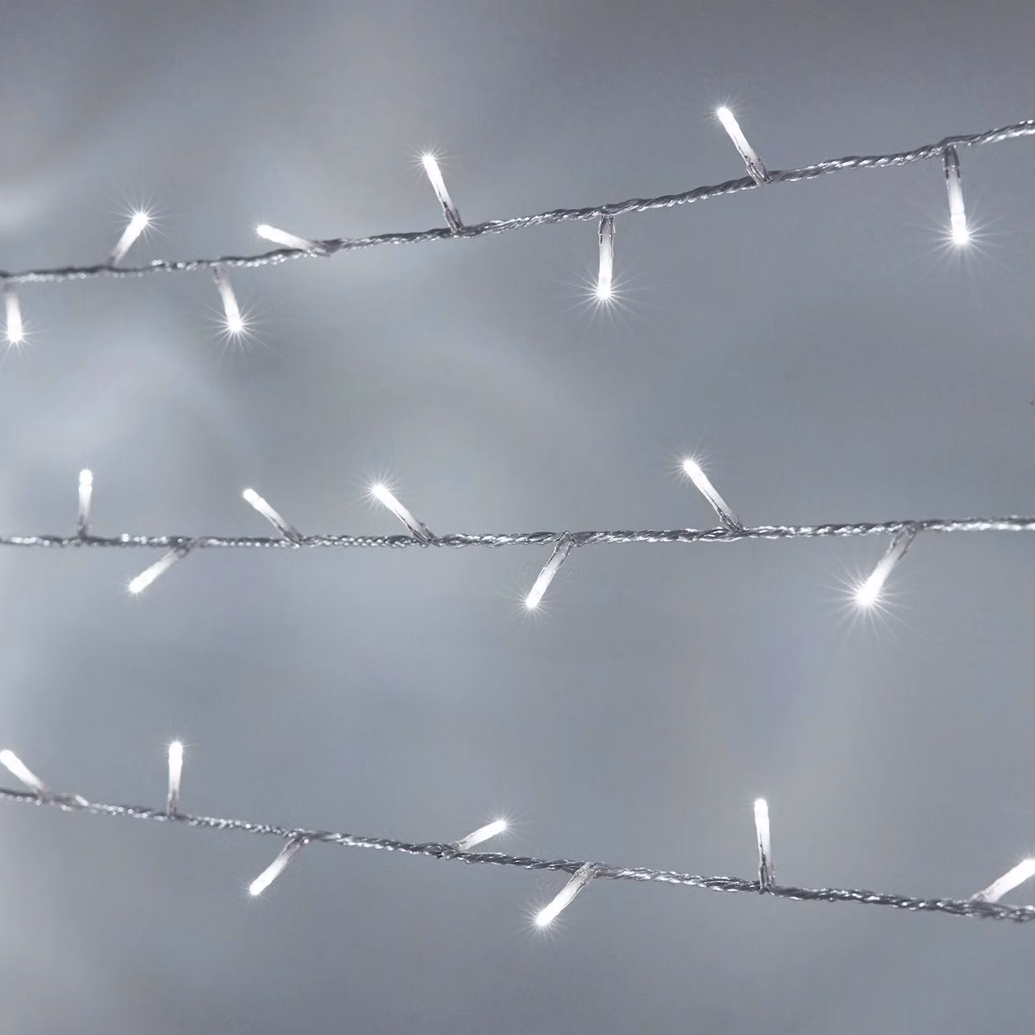 Lights4fun Essential Connectable White Fairy Lights with Clear Cable and Timer, 500 Lights