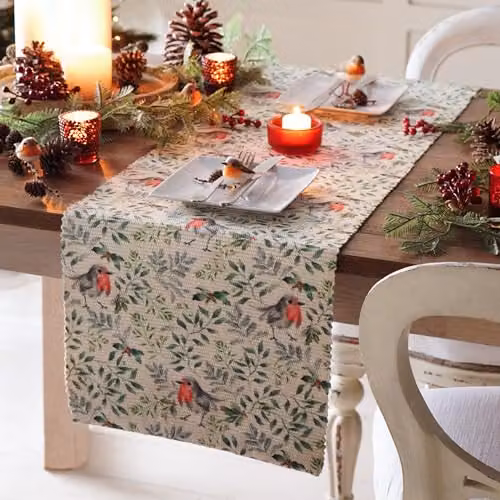 Riva Home Floral Christmas Table Runner, Green and Multicolour, W: 180 cm, D: 35 cm – 2