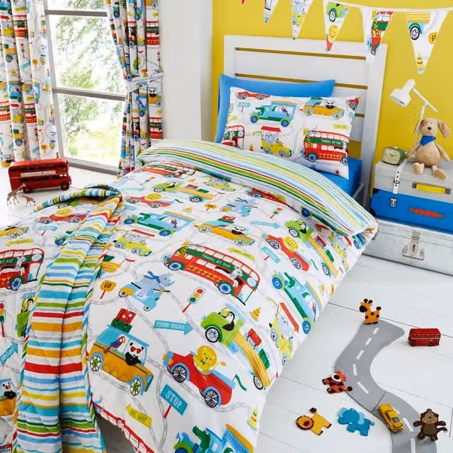 Happy Linen Company Zoo Escape Kids Reversible Duvet Cover and Pillowcase Set, White, Duvet Cover: 200 x 200 cm, Pillowcase: 50 x 75 cm