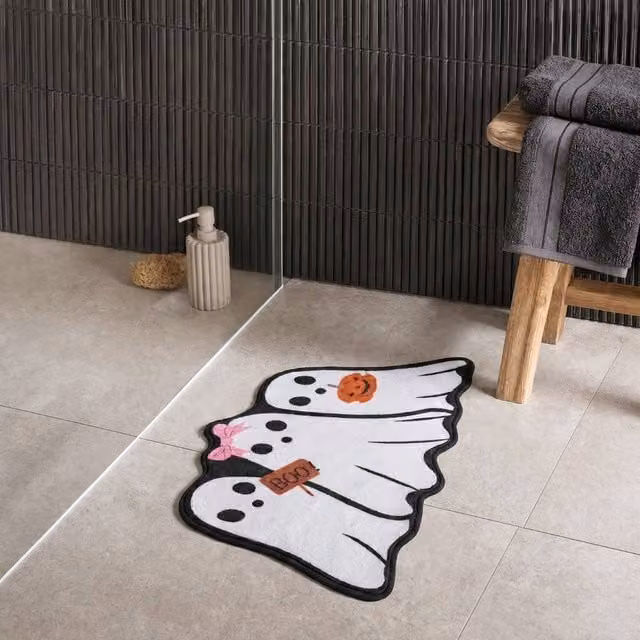 OHS Ghost Family Novelty Non-Slip Halloween Bath Mat in White – 1