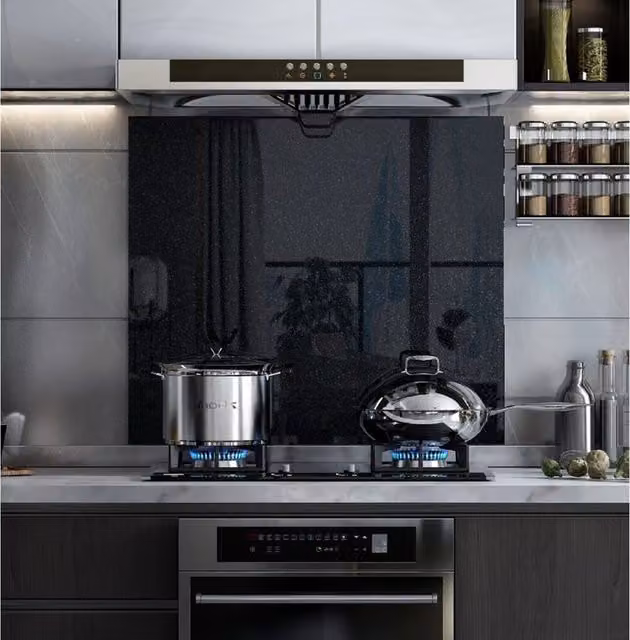 BELOFAY Black Sparkle 6mm Tempered Glass Kitchen Splashback, W: 70 cm, H: 90 cm