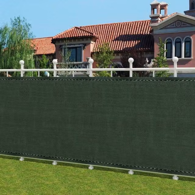 NESTLUNE Green Semi-Transparent Privacy Screen Netting Garden Fencing, W: 1 m, L: 15 m – 1