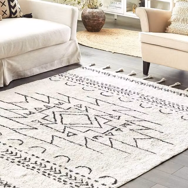 Wyld and Coco Hand-Tufted Cotton Geometric Rug in White and Black, W: 140 cm, L: 200 cm