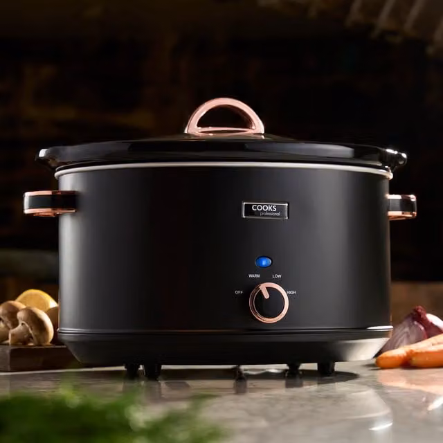 Cooks Professional 8L Slow Cooker in Black and Gold with Analog Display