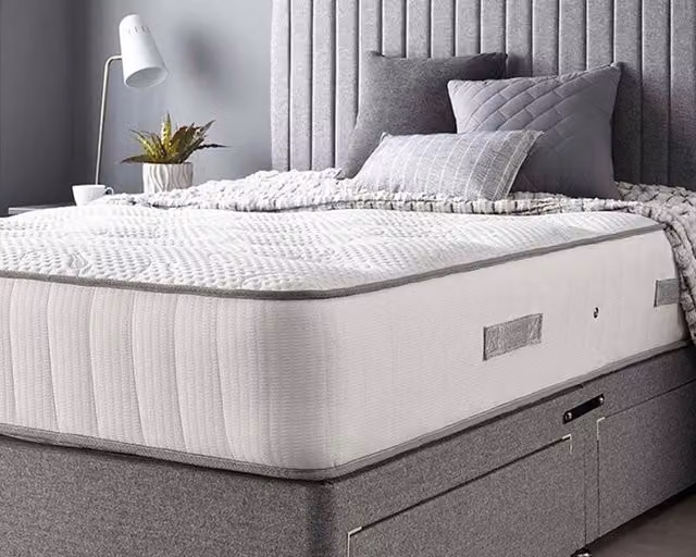 Catherine Lansfield Natural Cashmere 1000 Pocket Spring Mattress, Medium, White