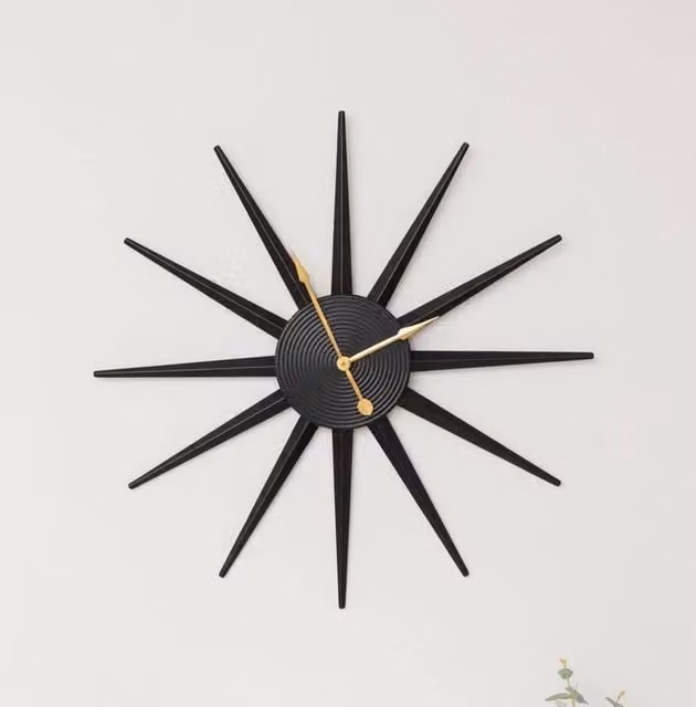 Melody Maison Black and Gold Metal Geometric Round Wall Clock, W/D/H: 60 x 60 x 60 cm