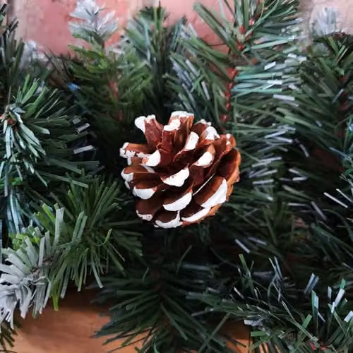 Samuel Alexander Snow King Fir Christmas Garland with Pine Cones, Green, W: 270 cm, D: 25 cm – 2