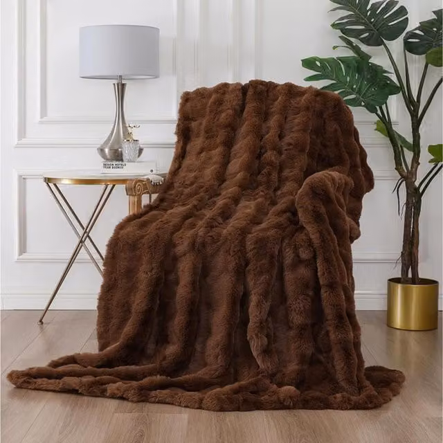 Rapport Home Luxury 3D Faux Fur Polyester Throw Blanket in Brown and Grey, W: 150 cm, L: 200 cm