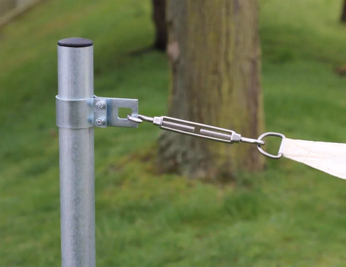 Primrose Galvanised Steel Shade Sail Pole with Bracket Clamp, Silver, Height: 300 cm – 2