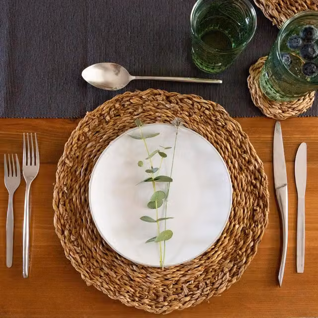 Argon Tableware 12 Piece Brown Woven Seagrass Round Placemats and Coasters Set