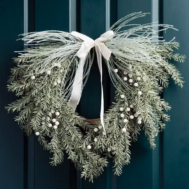 Scottish Everlastings Ltd Round Christmas Wreath with White Velvet Bow, Diameter: 60 cm