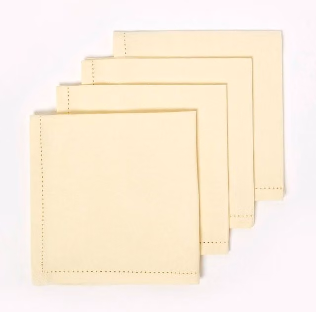 Homescapes Set of 4 Plain Cotton Fabric Napkins in Beige