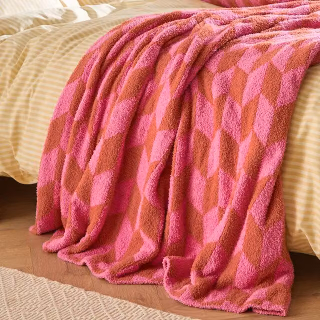 Furn Olsen Geometric Reversible Double Face Throw in Pink, W x D: 130 x 180 cm – 1