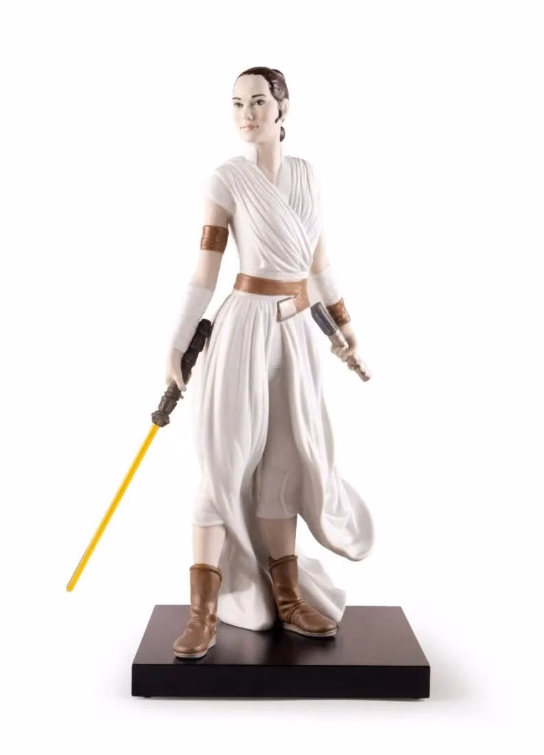 Lladró Rey White Porcelain Sculpture