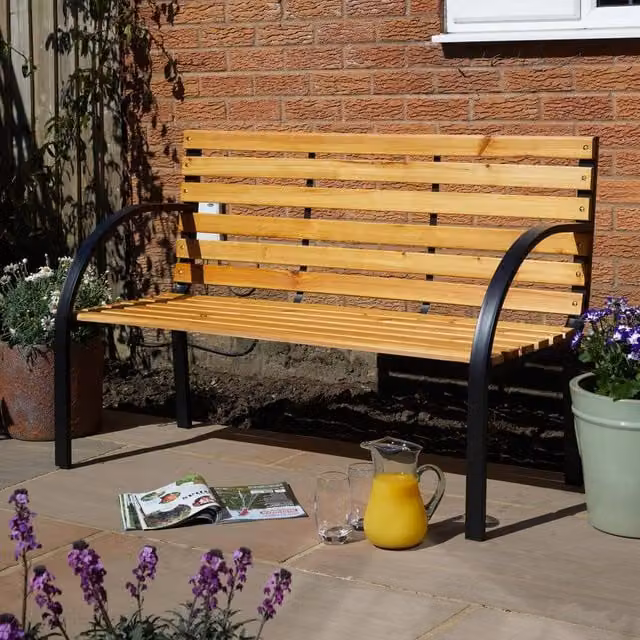 Home Source 2 Person Garden Bench with Metal Frame and Natural Curved Wooden Seats, Black, W/D/H: 122 x 60 x 80 cm – 1