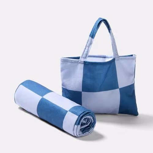 OHS Blue Checkerboard Microfibre Beach Towel with Bag, Quick-Drying and Absorbent, W: 75 cm, L: 215 cm – 3