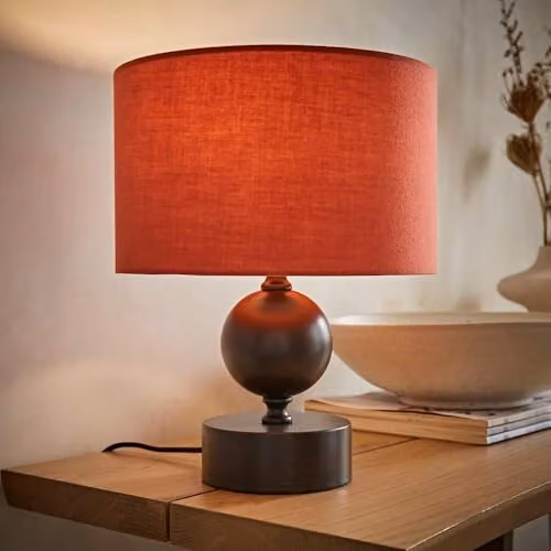 ValueLights Anthony Candlestick Table Lamp with Rust Drum Fabric Shade and Bulb, Brown