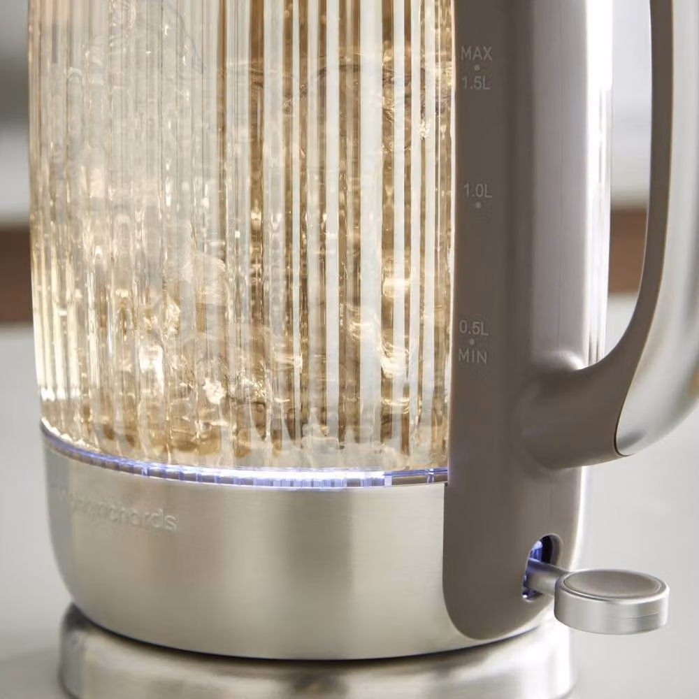 Morphy Richards Lantern Ribbed Glass and Stainless Steel Kettle in Amber – 4