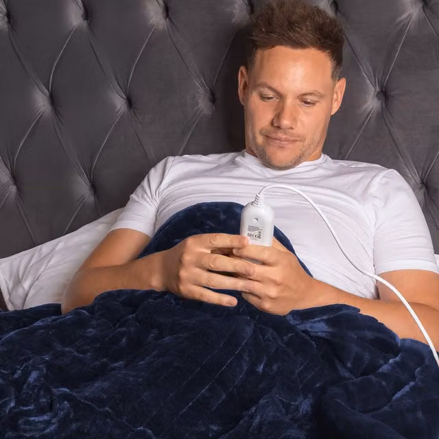 PURUS Navy Blue Heated Electric Fleece Blanket with Auto Shut-Off and Timer