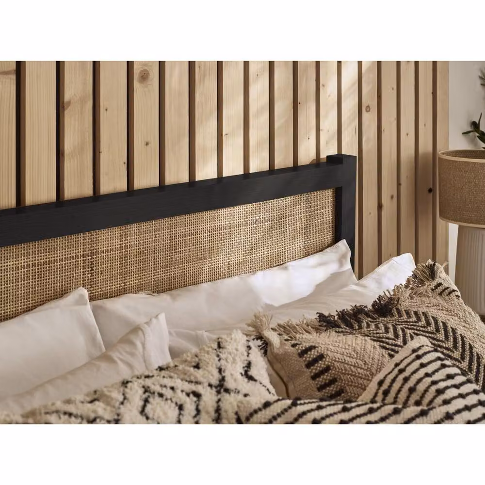 Cheshire Zinc Black Rattan Double Bed (Width: 135 cm) – 4