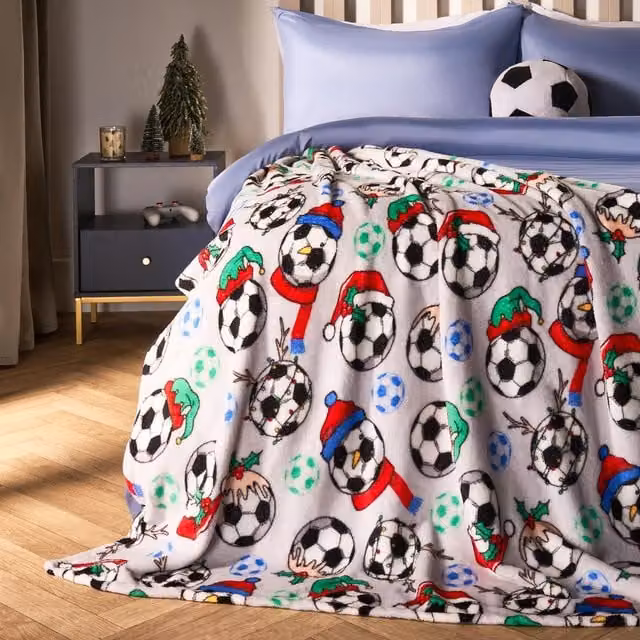 OHS Kids Christmas Football Soft Fleece Blanket in Charcoal, W/D/H: 120 x 150 cm – 1