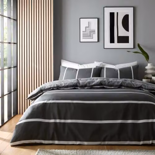 GC GAVENO CAVAILIA King Size 3 Piece Reversible Polycotton Duvet Cover Set with Pillowcases in Black and Grey, W: 230 cm x D: 220 cm