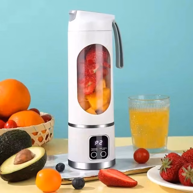 PAWNORA Portable Blender Juicer Cup with USB Charging in White