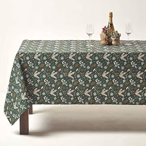 Homescapes Cotton Round Christmas Tablecloth in Green Floral Festive Forest, Diameter: 178 cm – 2