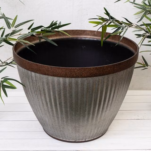 Annibells Ribbed Flower Pot Planter in Copper, Silver or Grey, Diameter: 38 cm
