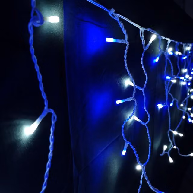 Samuel Alexander 460 LED Frosted Icicle Christmas String Lights in Blue and White, 11.5m – 1