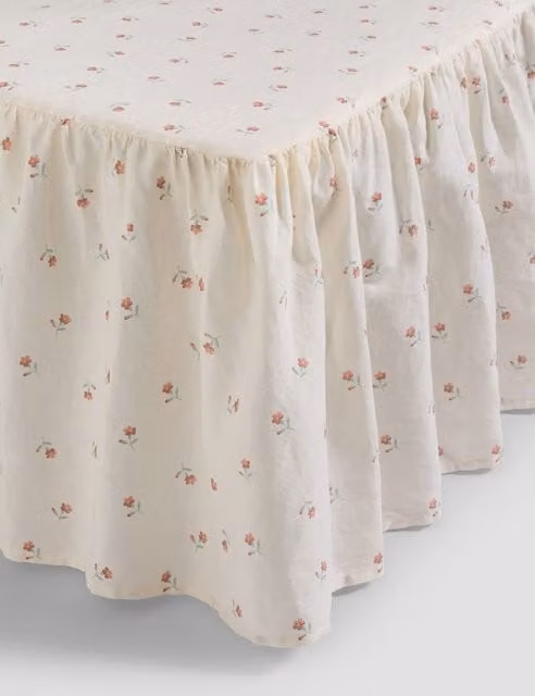Piglet in Bed Linen Rich Printed Valance Sheet in Pearl with Floral Vintage Design