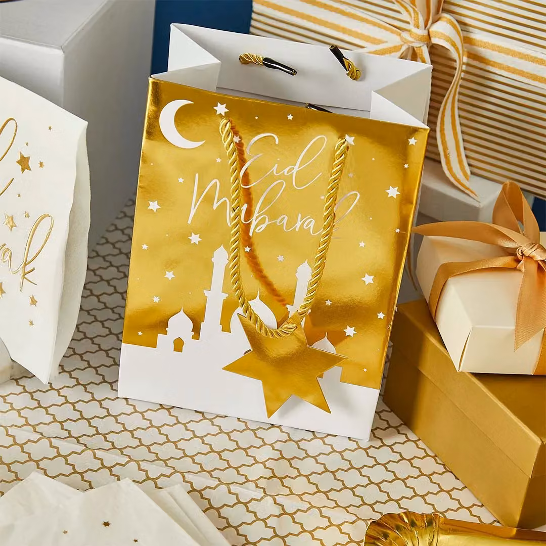 Club Green Eid Mubarak Gold Paper Gift Bags, Pack of 5 – 3