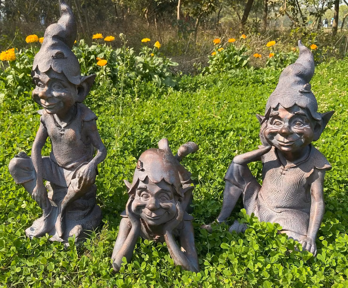 Inspirational Gifting Bronze Pixie Sitting Garden Ornament Resin Statue, H 24.0 cm x W 40.0 cm x D 24.0 cm – 3