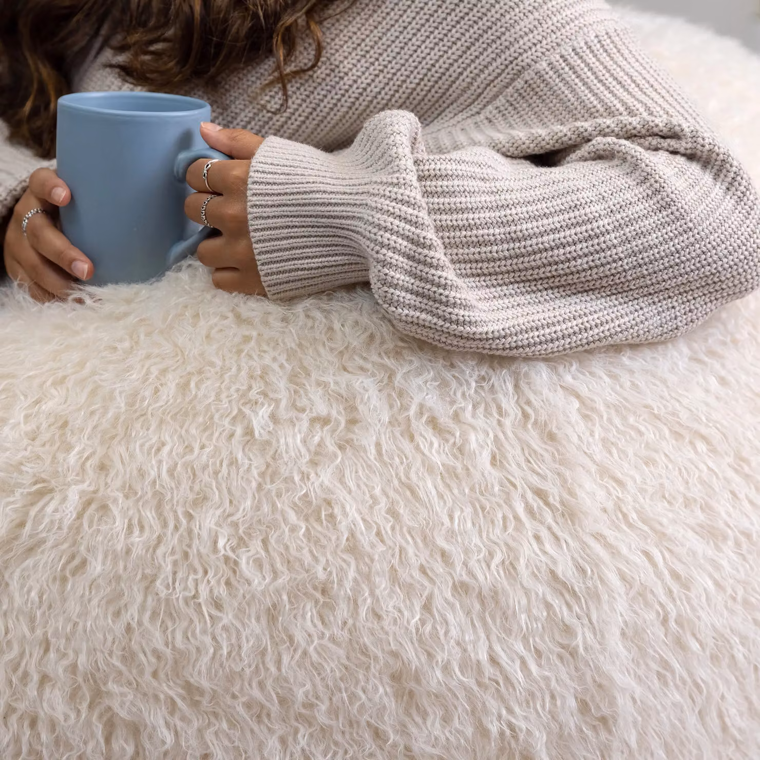 ICON Kingston Classic Dome Bean Bag in Beige Faux Fur – 3