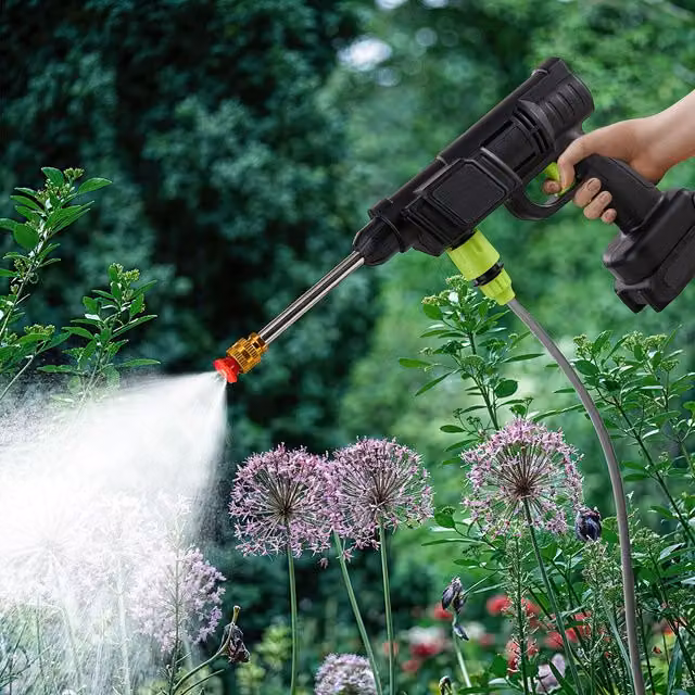 Living and Home 18.5V Portable Cordless Handheld High-Pressure Washer in Black with 5m Hose, 1 Battery and 3 Nozzles – 1