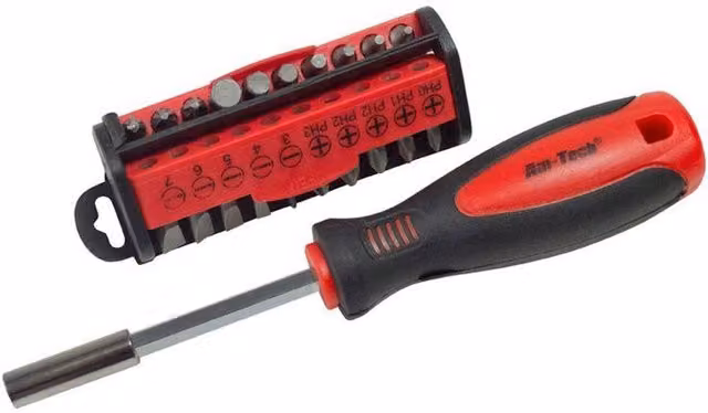 Amtech 31-Piece Screwdriver and Bit Set in Red