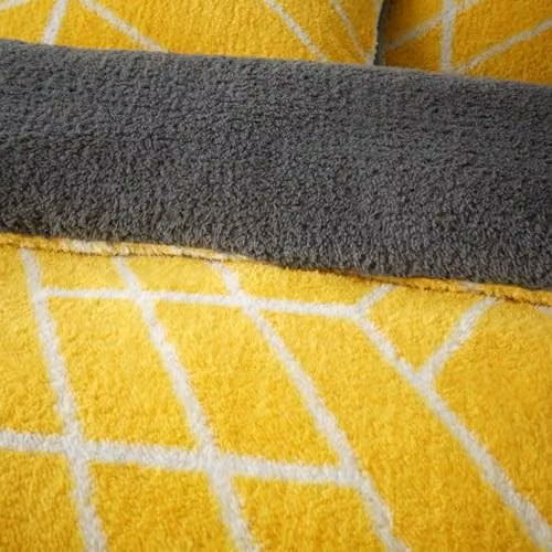 GAVENO CAVAILIA Yellow Teddy Fleece Duvet Cover and Pillowcase Set, W/D/H: 220 x 220 x 180 x 200 cm – 4