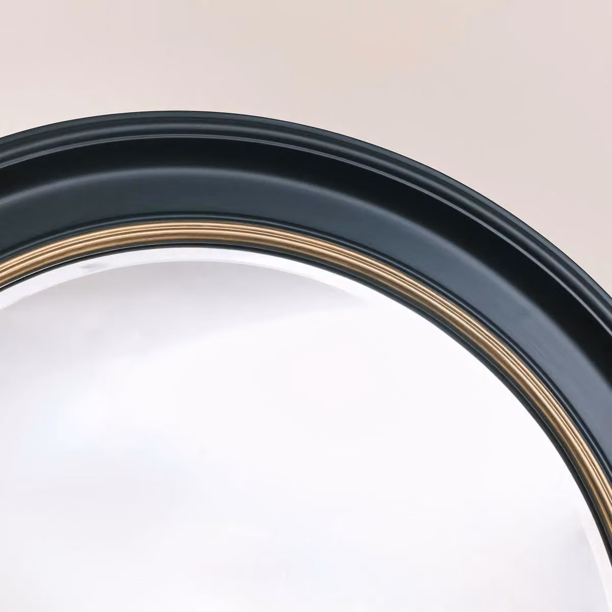 Melody Maison Vintage Round Wall Mirror in Black and Gold, Diameter: 80 cm – 3