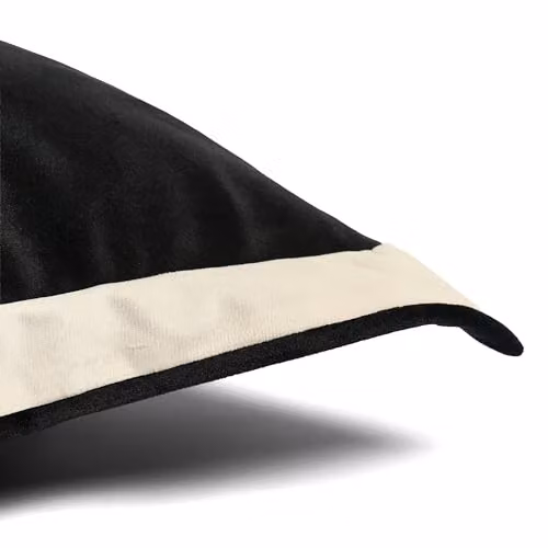 OHS Oxford Edge Square Boucle Cushion Covers in Black and White – 5