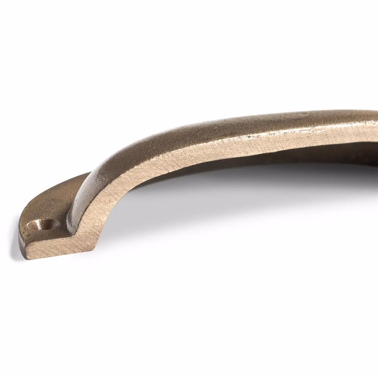 Hammer and Tongs Curved Cabinet Drawer Pull in Matt Gold Iron, W: 130 mm, H: 50 mm – 2