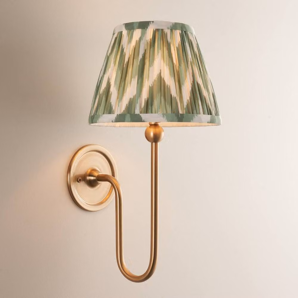 Netlighting Santiago Wall Light with Green Fabric Zigzag Shade and Gold/Brass Details, Diameter: 20 cm, B22 – 2