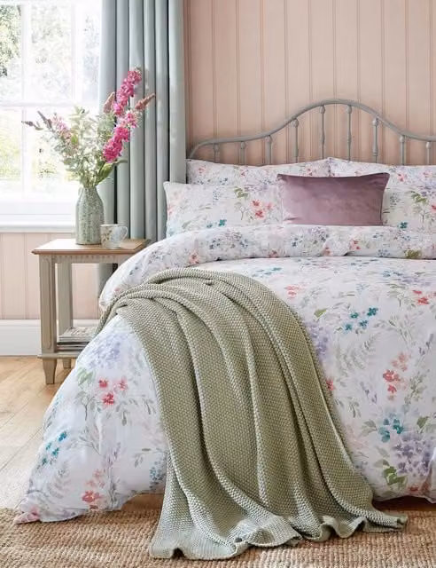 Laura Ashley Audlen Flowers Pure Cotton Bedding Set, White Mix, 180 x 200 cm