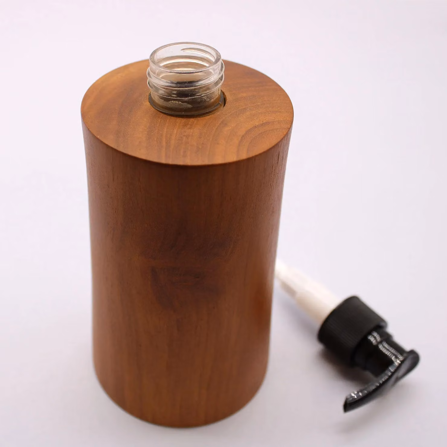 KDMD Natural Teakwood Soap Dispenser in Brown with Pump and Refillable Design – 4