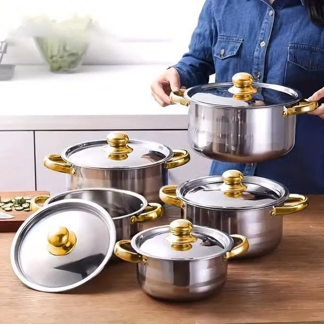 EONLION 5 Piece Stainless Steel and Aluminium Saucepan Set in Silver – 1
