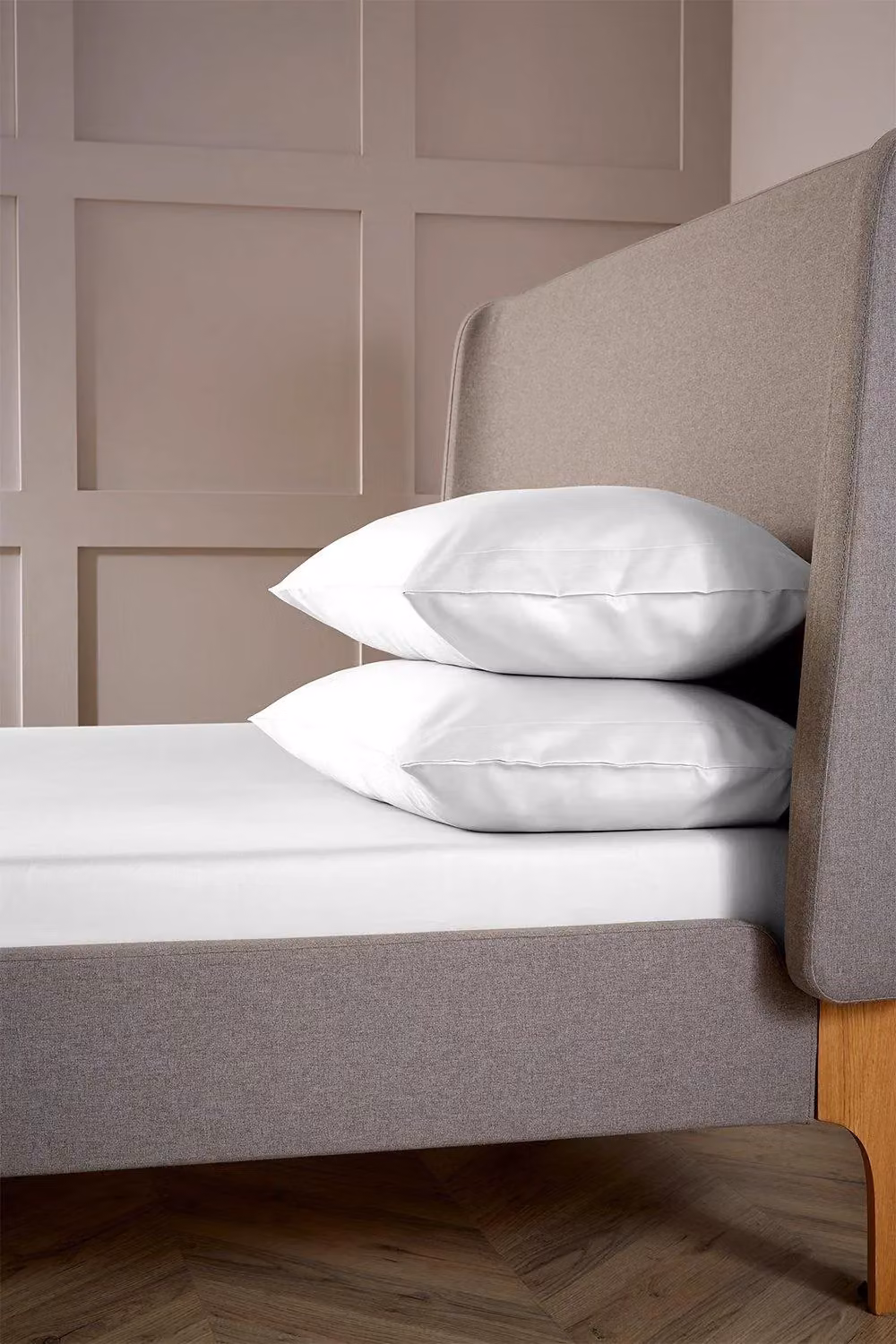 Christy 400TC Luxury Cotton Mako Sateen Plain White Fitted Bedding Sheet – 2